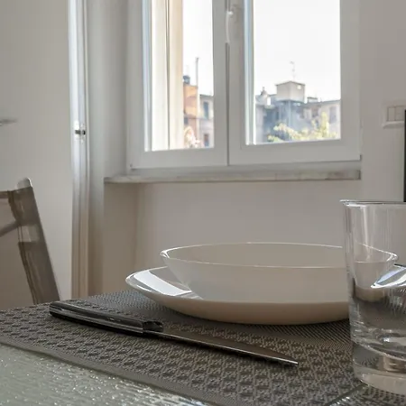 Sempione One Bedroom Lejlighed Milano
