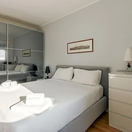 Sempione One Bedroom Milano