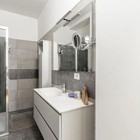 Lejlighed Sempione One Bedroom